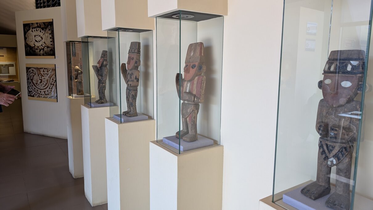 Chan Chan (museum): Intact gebleven houten beelden