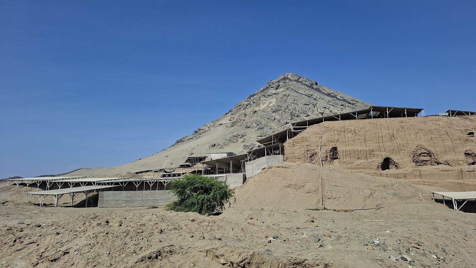 Huaca del Luna