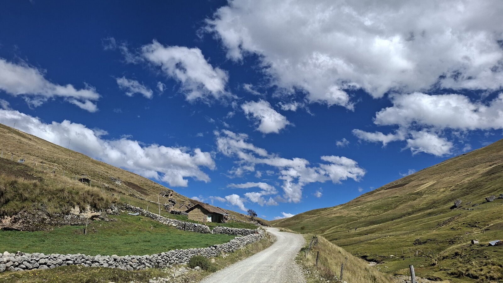 Langs de rivier omhoog