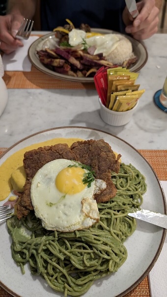 Biefstuk Peru style - en met ei in Limburge stijl
