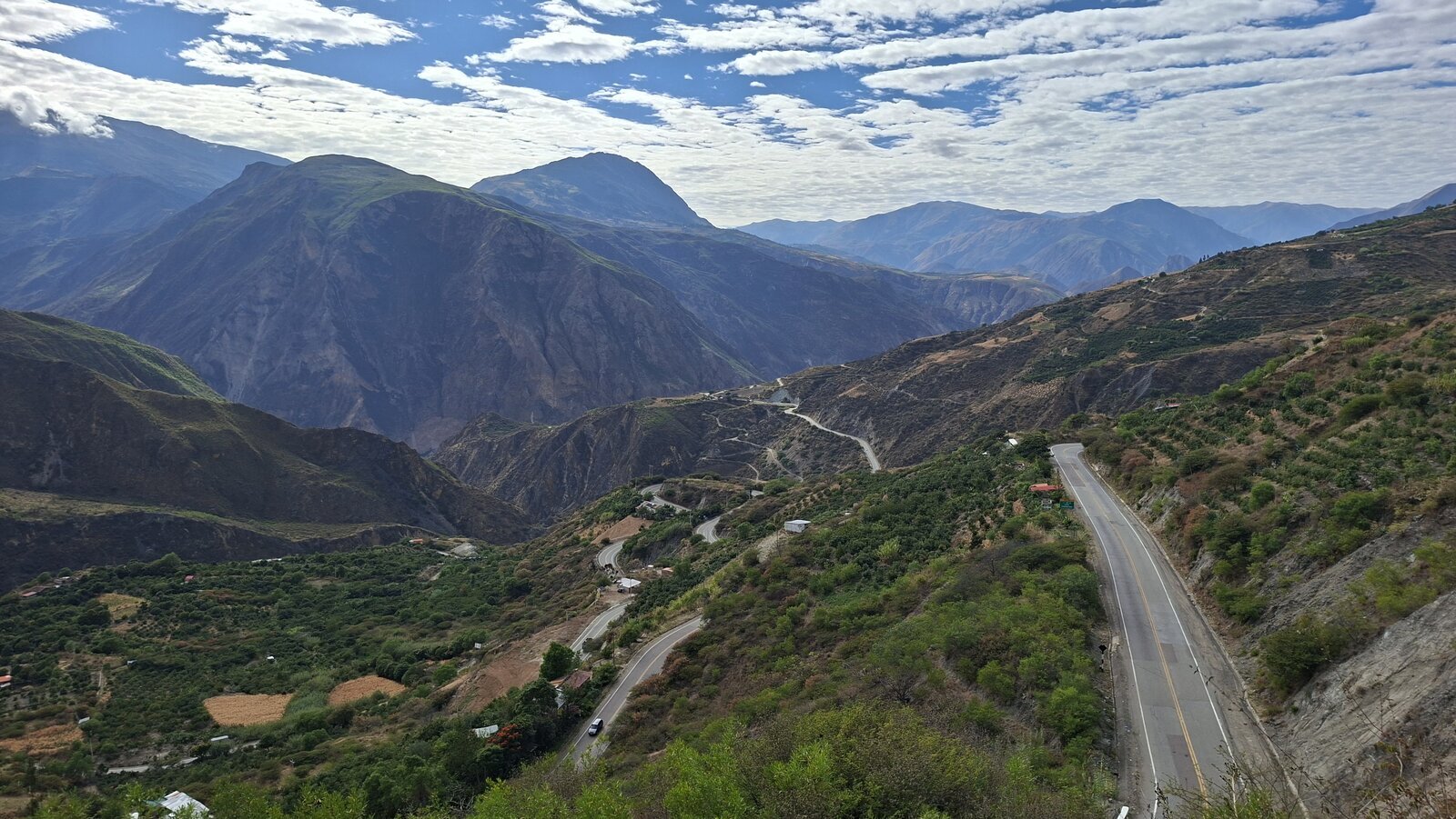 Prachtige afdaling naar de Apurimac rivier