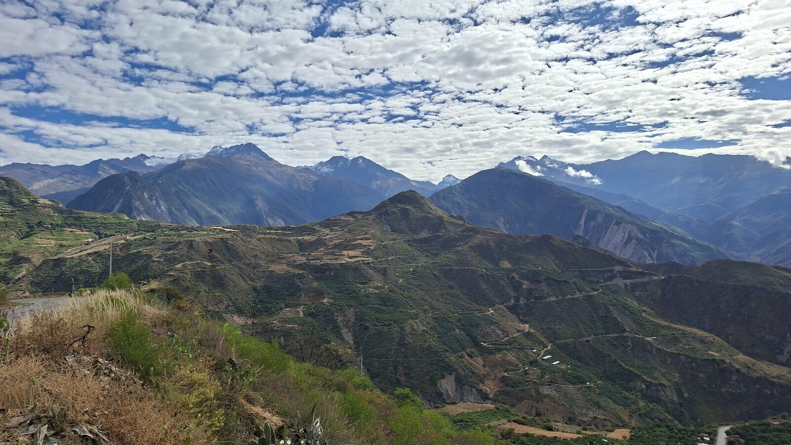 Prachtige afdaling naar de Apurimac rivier